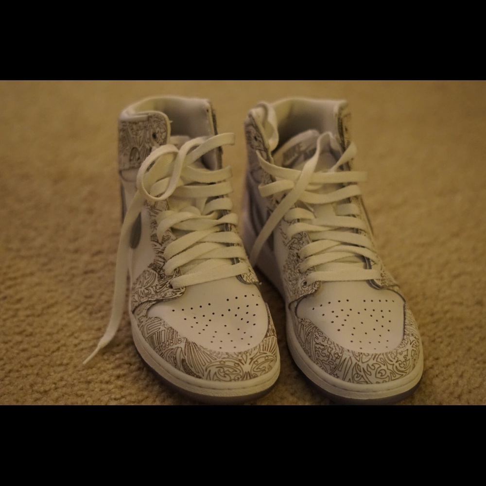 Jordan 1 L A S E R